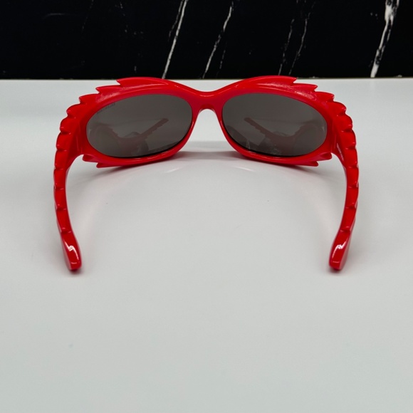 NEW BB0255S 004 BALENCIAGA RED GREY OVAL WOMEN BALENCIAGA SUNGLASSES - Picture 7 of 10